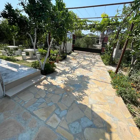 Πανσιόν Serena